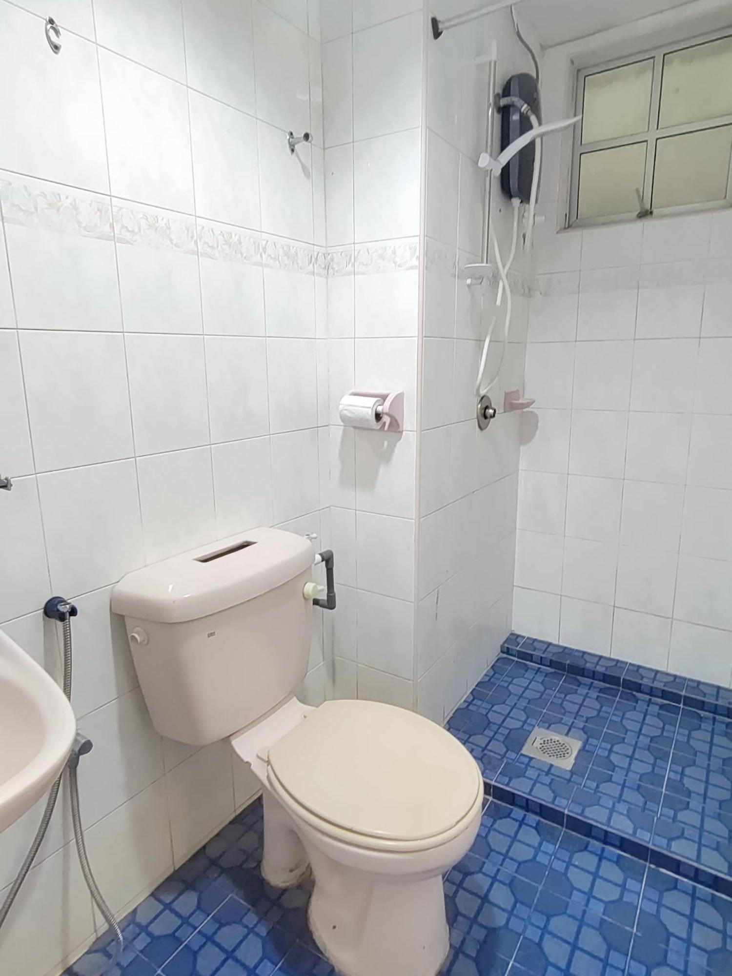 The Little Star Studio Hotel- Star Regency Бринчанг Екстериор снимка