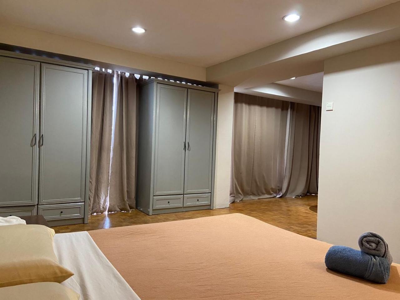 The Little Star Studio Hotel- Star Regency Бринчанг Екстериор снимка