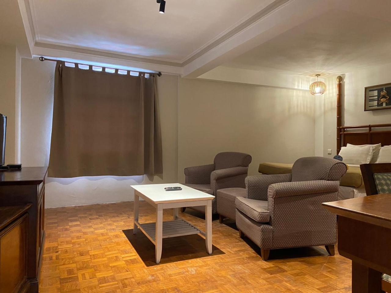 The Little Star Studio Hotel- Star Regency Бринчанг Екстериор снимка